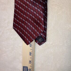 Peebles Mens Silk Necktie Red Silver Geometric Pattern Handmade USA 58 Inch